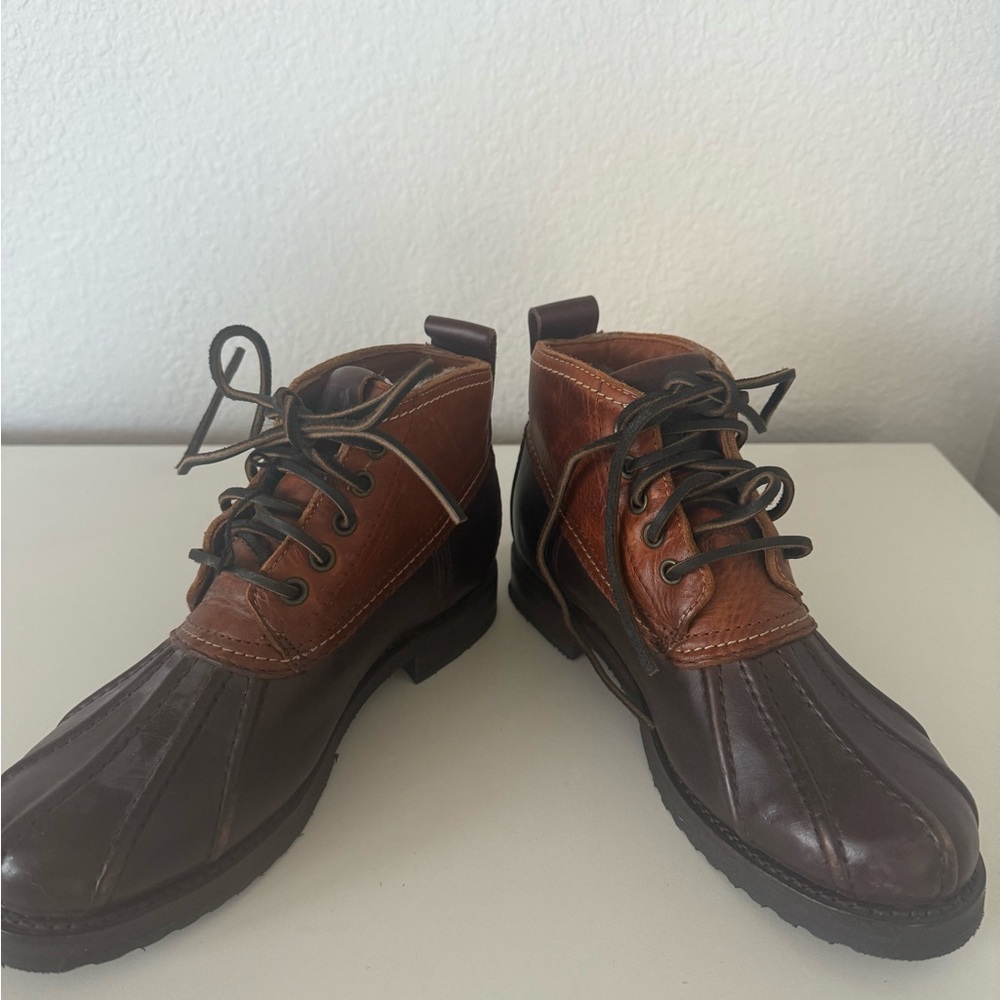 Frye Womens Low Warren Duck Boots *never worn*